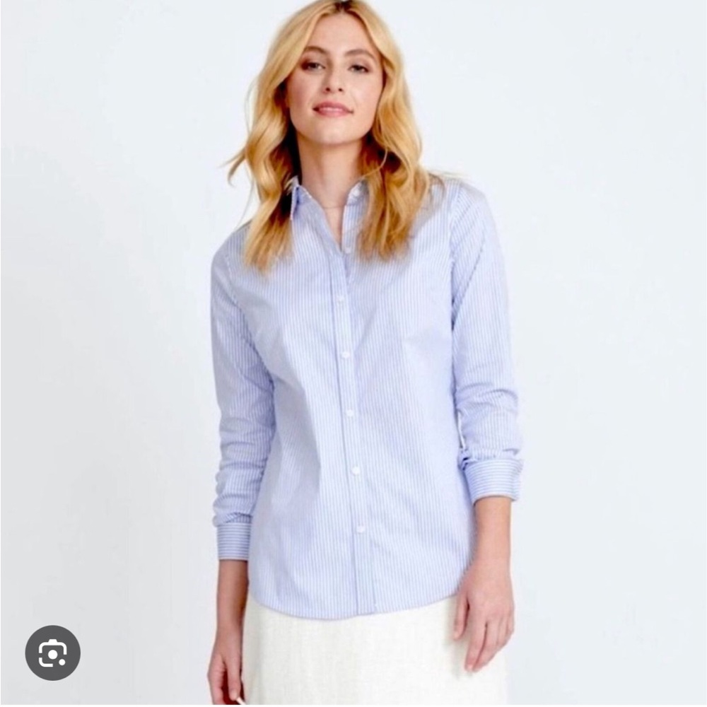 Untuckit size 4 Julianna shirt